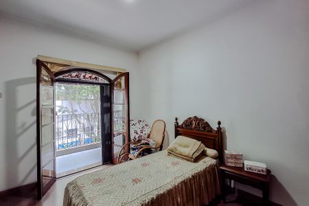 Casa à venda com 220m², 3 quartos e 5 vagasQuarto 1