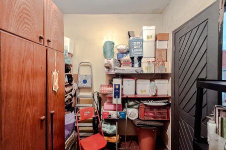 Casa à venda com 220m², 3 quartos e 5 vagasQuarto de Serviço