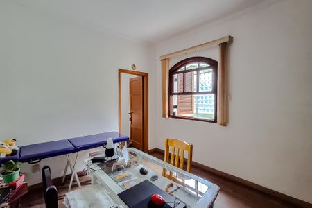 Casa à venda com 220m², 3 quartos e 5 vagasQuarto 3