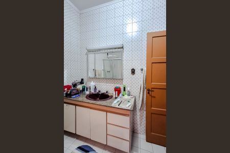 Casa à venda com 220m², 3 quartos e 5 vagasBanheiro