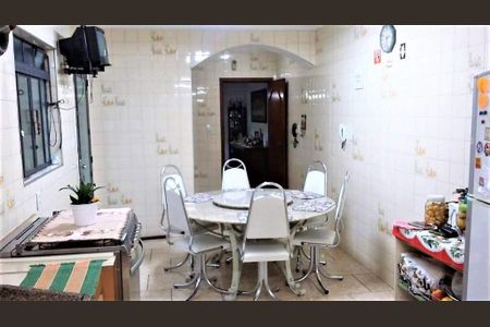 Casa à venda com 3 quartos, 220m² em Vila Clementino, São Paulo