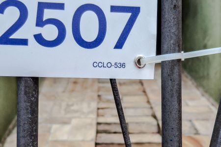 Casa à venda com 220m², 3 quartos e 5 vagasCCLO-536