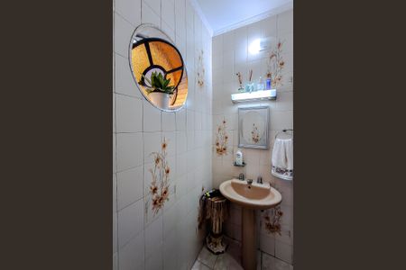 Casa à venda com 220m², 3 quartos e 5 vagasLavabo