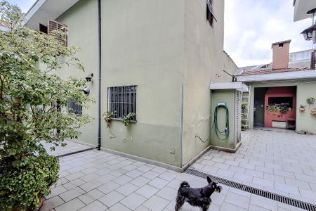 Casa à venda com 220m², 3 quartos e 5 vagasÁrea externa