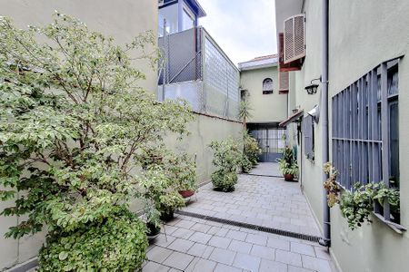 Casa à venda com 220m², 3 quartos e 5 vagasÁrea externa