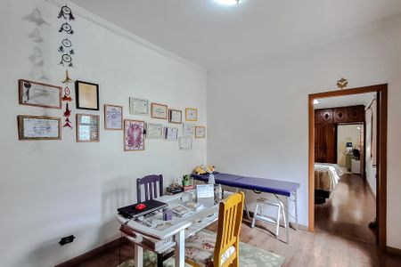 Casa à venda com 220m², 3 quartos e 5 vagasQuarto 3