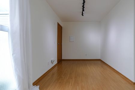 Sala de apartamento para alugar com 2 quartos, 40m² em Vila Sao Paulo, Mogi das Cruzes