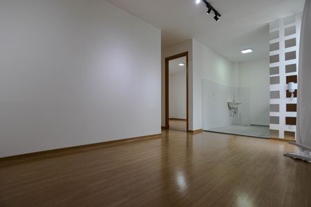 Sala de apartamento para alugar com 2 quartos, 40m² em Vila Sao Paulo, Mogi das Cruzes