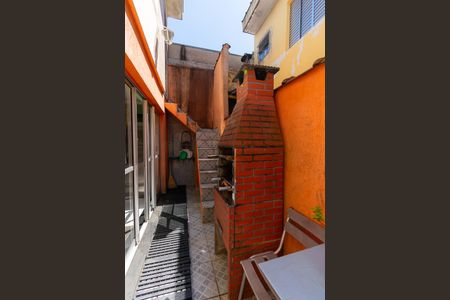 Casa à venda com 109m², 3 quartos e 2 vagasQuintal