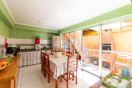 Casa à venda com 109m², 3 quartos e 2 vagasSala de Jantar