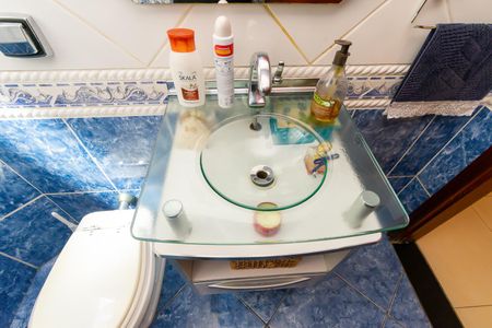 Casa à venda com 109m², 3 quartos e 2 vagasBanheiro 2