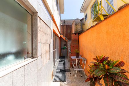 Casa à venda com 109m², 3 quartos e 2 vagasQuintal