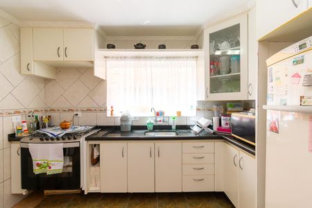 Casa à venda com 109m², 3 quartos e 2 vagasCozinha