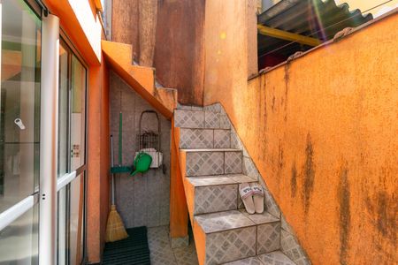 Casa à venda com 109m², 3 quartos e 2 vagasQuintal