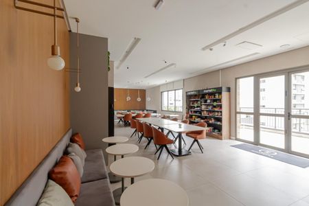 Apartamento para alugar com 24m², 1 quarto e sem vagaÁrea comum - Salão de festas