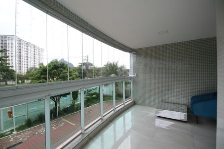 Varanda de apartamento para alugar com 3 quartos, 80m² em Barra Olímpica, Rio de Janeiro