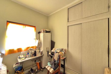 Casa à venda com 190m², 4 quartos e 3 vagas Casa à venda com 190m², 4 quartos e 3 vagasQuarto 1