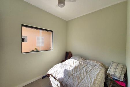 Casa à venda com 190m², 4 quartos e 3 vagas Casa à venda com 190m², 4 quartos e 3 vagasQuarto 2 - Suíte