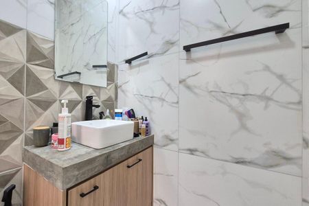 Casa à venda com 190m², 4 quartos e 3 vagas Casa à venda com 190m², 4 quartos e 3 vagasBanheiro da Suíte