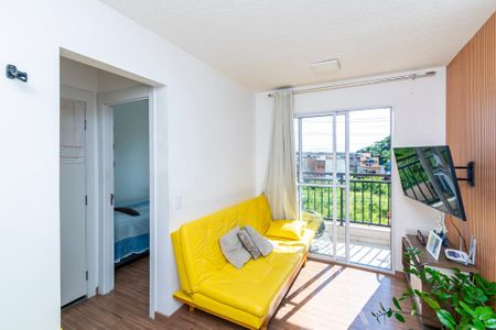 Sala de apartamento para alugar com 1 quarto, 34m² em Vista Alegre, Rio de Janeiro