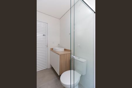 Banheiro de kitnet/studio para alugar com 1 quarto, 38m² em Jardim São Paulo, São Paulo