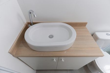 Banheiro de kitnet/studio para alugar com 1 quarto, 38m² em Jardim São Paulo, São Paulo