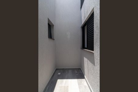 Casa à venda com 126m², 3 quartos e 2 vagas Casa à venda com 126m², 3 quartos e 2 vagasJardim de Inverno