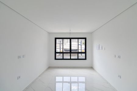 Sala de casa à venda com 3 quartos, 126m² em Vila Granada, São Paulo