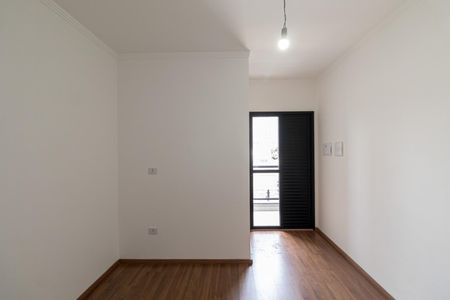 Suíte  de casa à venda com 3 quartos, 126m² em Vila Granada, São Paulo