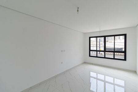 Sala de casa à venda com 3 quartos, 126m² em Vila Granada, São Paulo