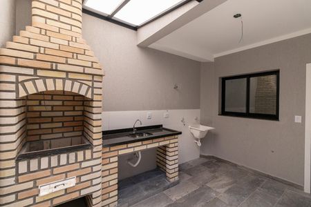 Casa à venda com 126m², 3 quartos e 2 vagasÁrea de Serviço e Churrasqueira 