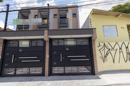 Casa à venda com 126m², 3 quartos e 2 vagasFachada