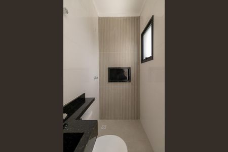 Casa à venda com 126m², 3 quartos e 2 vagasBanheiro