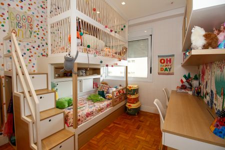 Apartamento para alugar com 179m², 3 quartos e 1 vagaQuarto 1