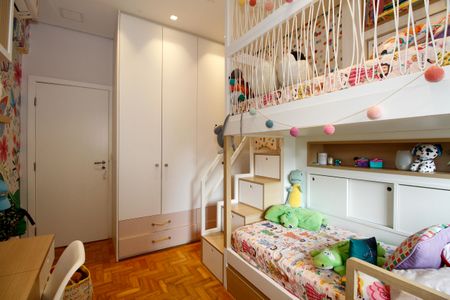 Apartamento para alugar com 179m², 3 quartos e 1 vagaQuarto 1