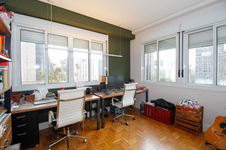 Apartamento para alugar com 179m², 3 quartos e 1 vagaQuarto 2