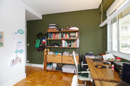 Apartamento para alugar com 179m², 3 quartos e 1 vagaQuarto 2