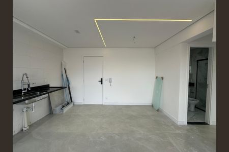 Sala de apartamento à venda com 2 quartos, 48m² em Nova Aldeinha, Barueri