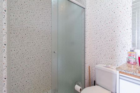 Apartamento à venda com 56m², 2 quartos e 1 vaga Apartamento à venda com 56m², 2 quartos e 1 vagaBanheiro da suíte