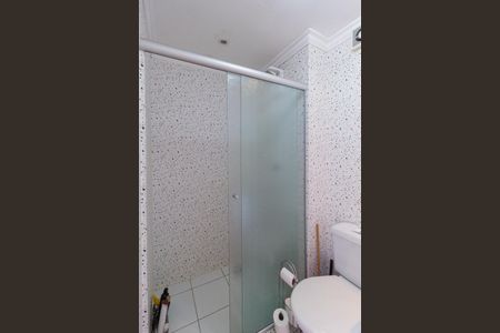 Apartamento à venda com 56m², 2 quartos e 1 vaga Apartamento à venda com 56m², 2 quartos e 1 vagaBanheiro da suíte