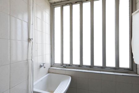 Apartamento para alugar com 75m², 2 quartos e sem vaga Apartamento para alugar com 75m², 2 quartos e sem vagaLavanderia