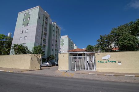 Apartamento para alugar com 52m², 2 quartos e 1 vagaFachada do Condomínio