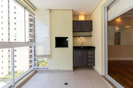 Apartamento à venda com 117m², 3 quartos e 3 vagas Apartamento à venda com 117m², 3 quartos e 3 vagasVaranda Gourmet