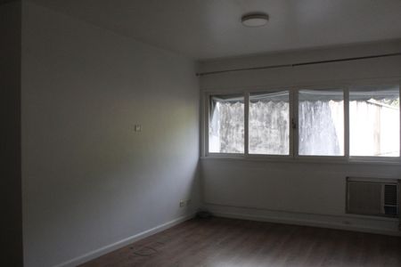 Apartamento à venda com 112m², 2 quartos e 1 vagaSala