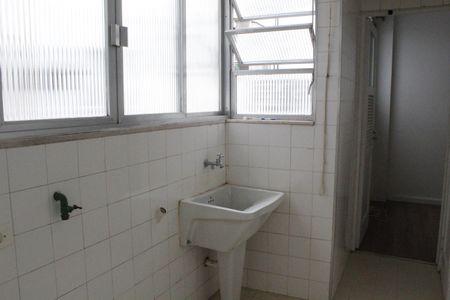 Apartamento à venda com 112m², 2 quartos e 1 vagaÁrea de Serviço