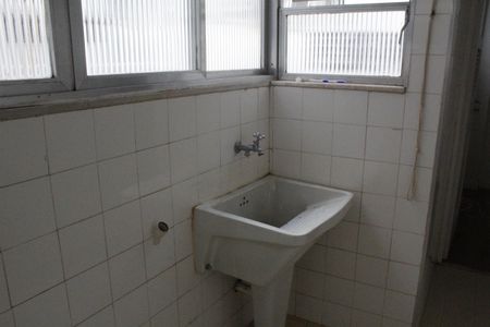 Apartamento à venda com 112m², 2 quartos e 1 vagaÁrea de Serviço