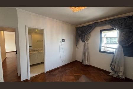 Apartamento à venda com 142m², 3 quartos e 3 vagasSuite 1