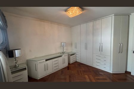 Apartamento à venda com 142m², 3 quartos e 3 vagasSuite 1