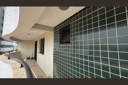 Apartamento à venda com 142m², 3 quartos e 3 vagasSala - Sala de Jantar Varanda