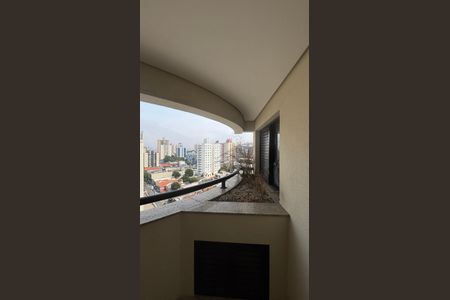 Apartamento à venda com 142m², 3 quartos e 3 vagasCozinha Varanda